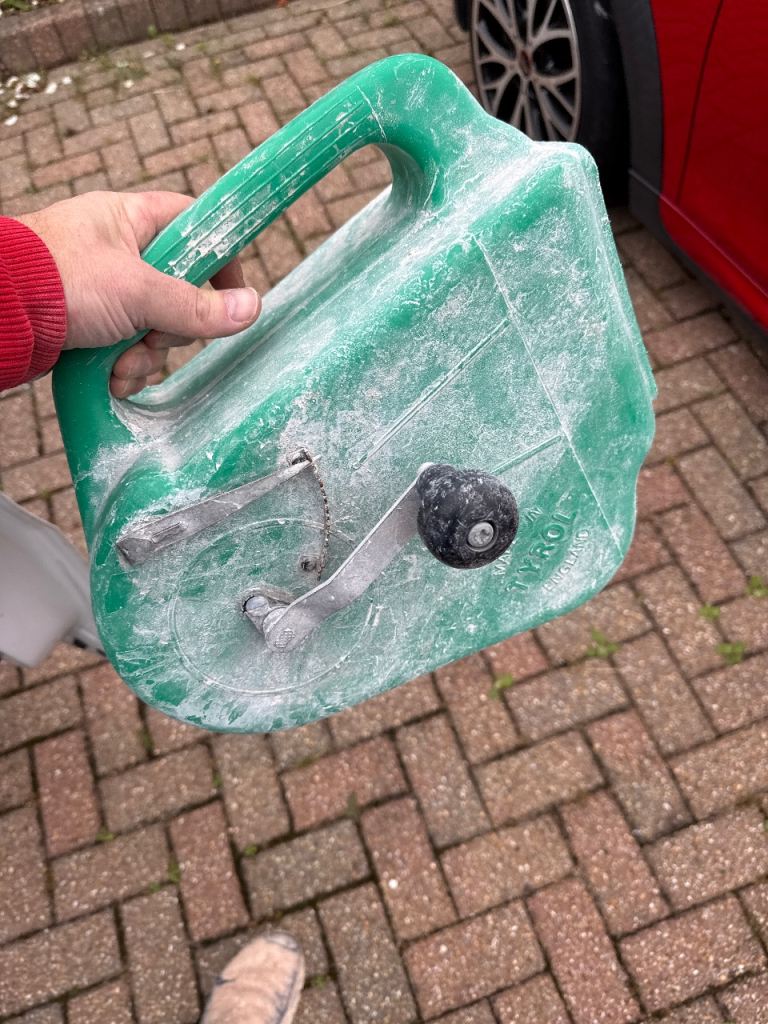 Plasterer’s tyrolean flicker gun