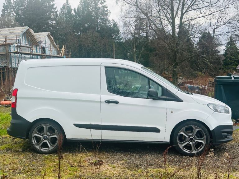 Ford, TRANSIT COURIER, Panel Van, 2015, Manual, 1498 (cc)