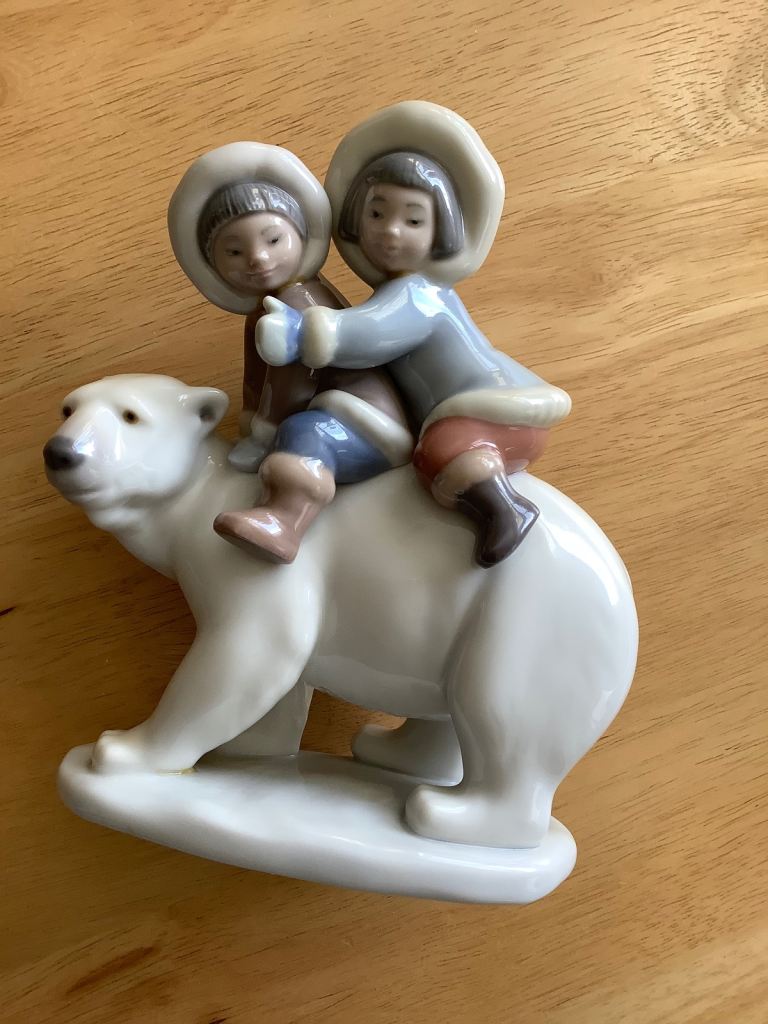 Lladro Eskimo children riders on polar bear