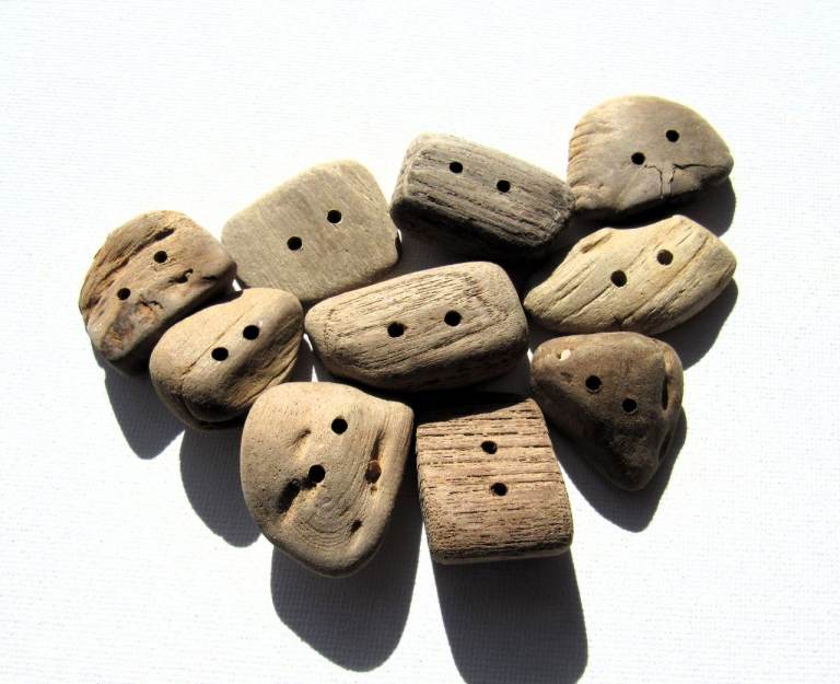 10 x Wooden Craft Buttons Handmade from Beachcombed Upcycled Driftwood 2 Holes