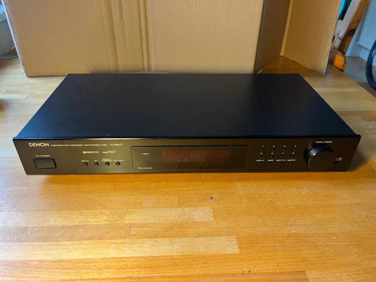 image for DENON TU-260L mk2 Stereo FM MW LW Radio