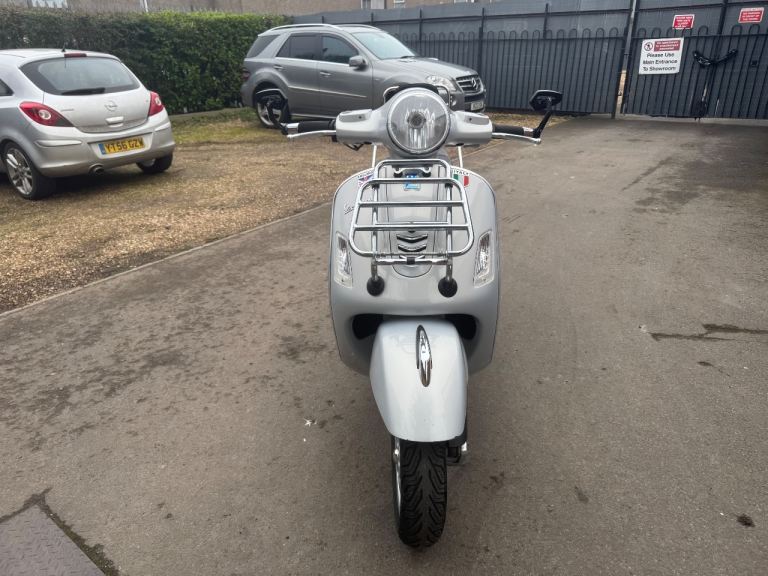 Piaggio, VESPA, 2015, 278 (cc) touring abs HPI clear 