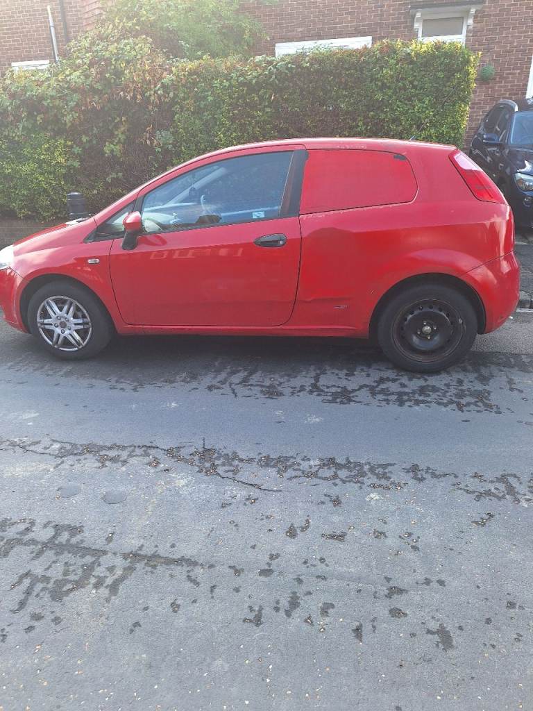 Fiat, GRANDE PUNTO, Hatchback, 2006, Manual, 1242 (cc), 3 doors