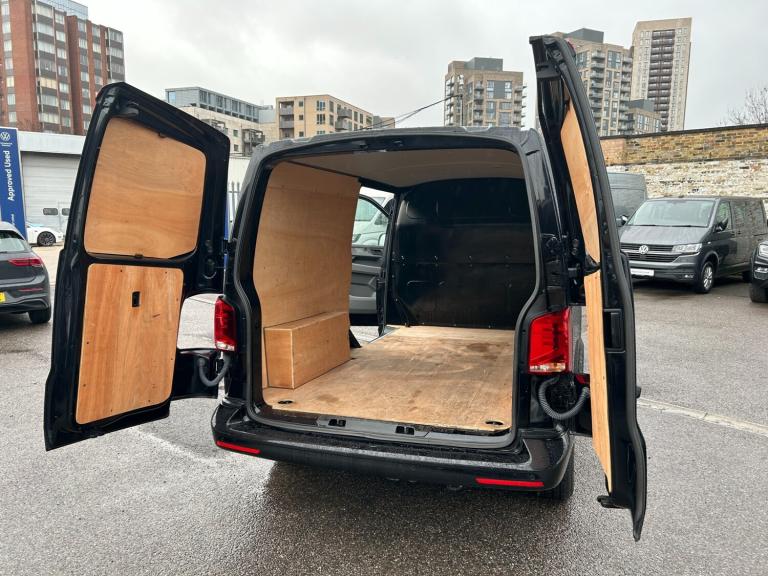 2023 Volkswagen Transporter 2.0 TDI 150 Highline Van PANEL VAN Diesel Manual