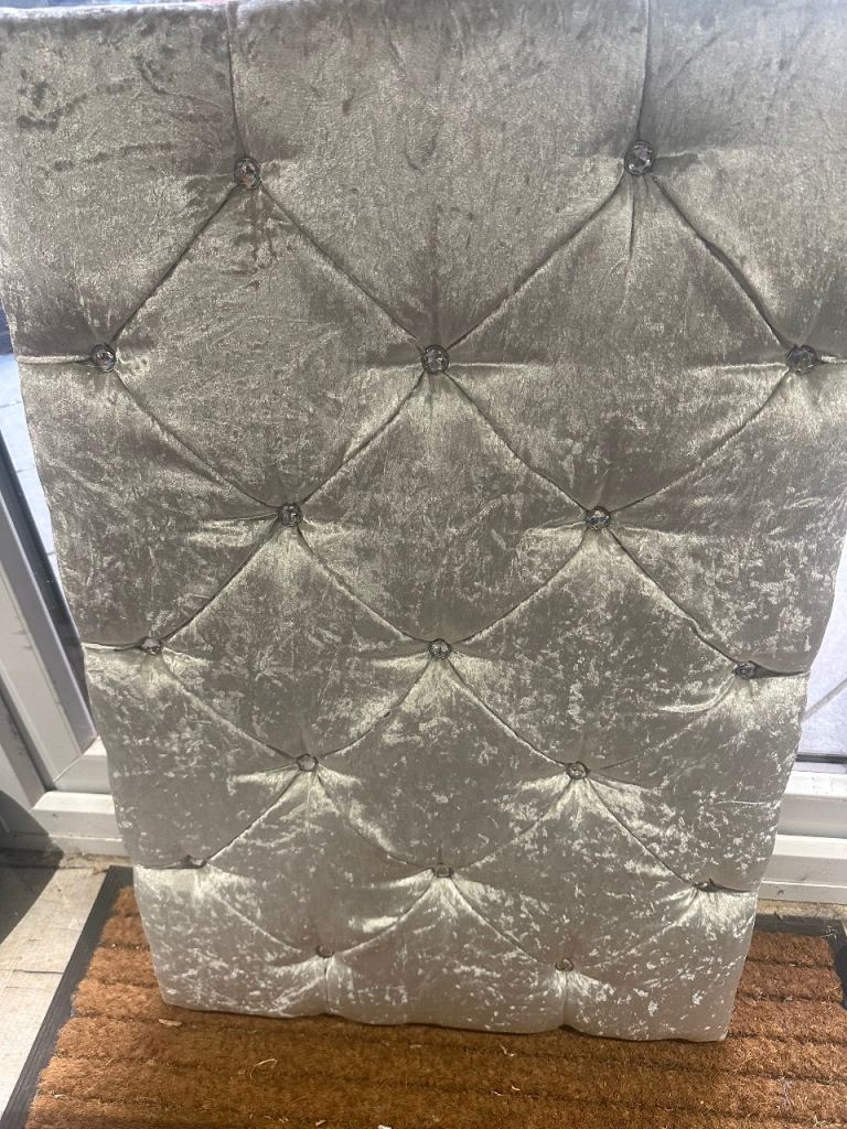 Silver Velvet Tufted Headboard – Good Condition