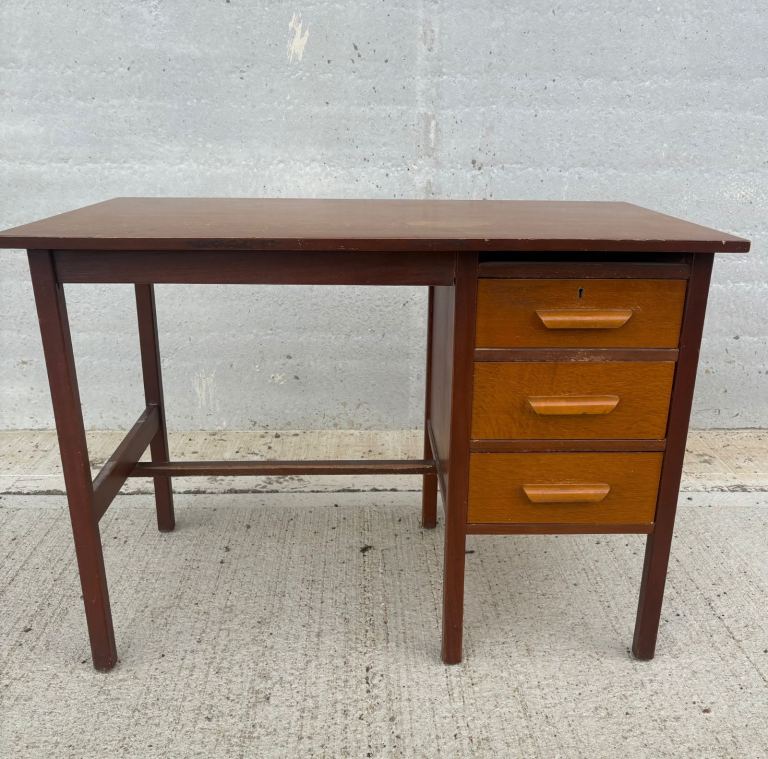  Vintage Mid-Century Teacher's Desk Solid & Stylish 1950-60-70'S Very Rare VGC