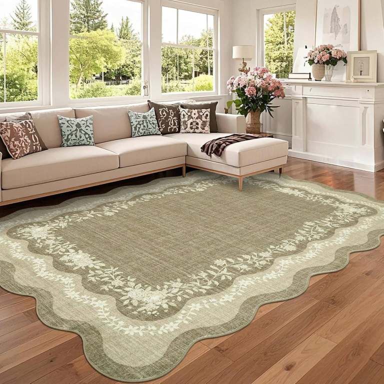 new in packaging - FairyStyle Scalloped Rug 160x230cm Brown