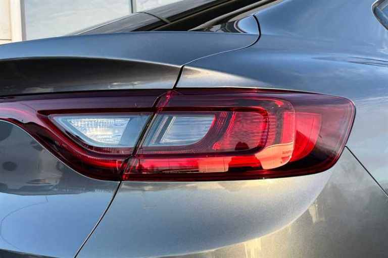 2023 Renault Arkana 1.6 E-TECH Hybrid 145 R.S. Line 5dr Auto COUPE PETROL/ELECTRIC Automatic