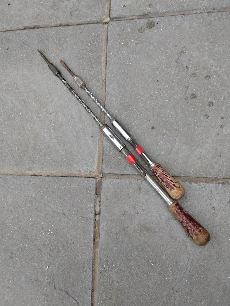 cordless screwdrivers