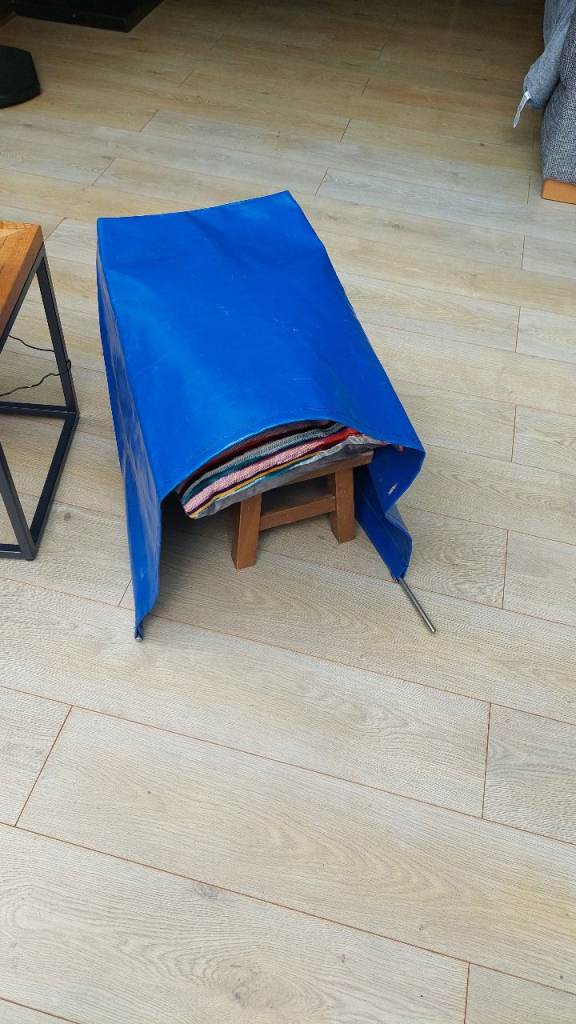 Generator rain cover.
