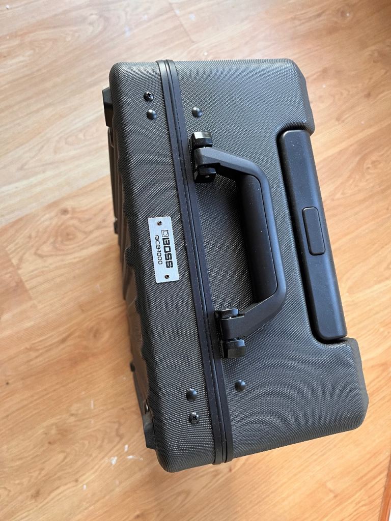 BOSS BCB-1000 Pedalboard Case with Retractable Handle