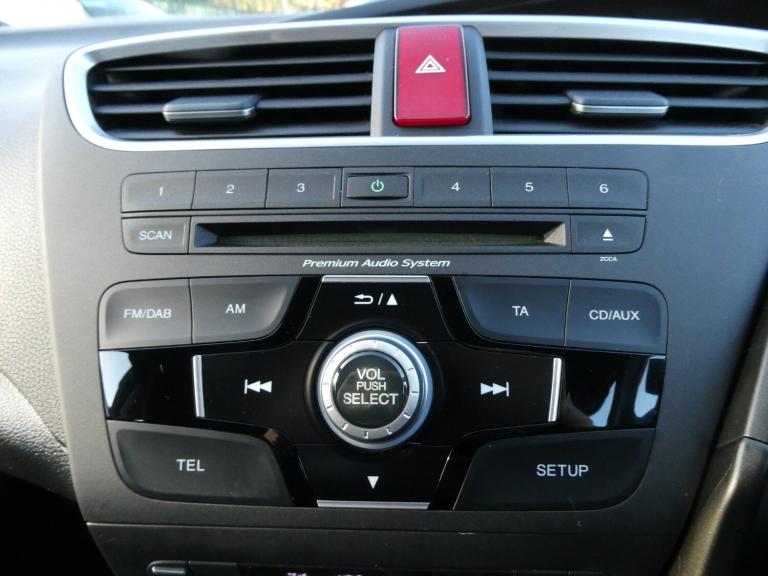 2014 Honda Civic 1.8 i-VTEC S 5dr Auto *9 SERVICES+BT+DAB+AUX+AUTOMATIC+LOW MILES* HATCHBACK Petr...