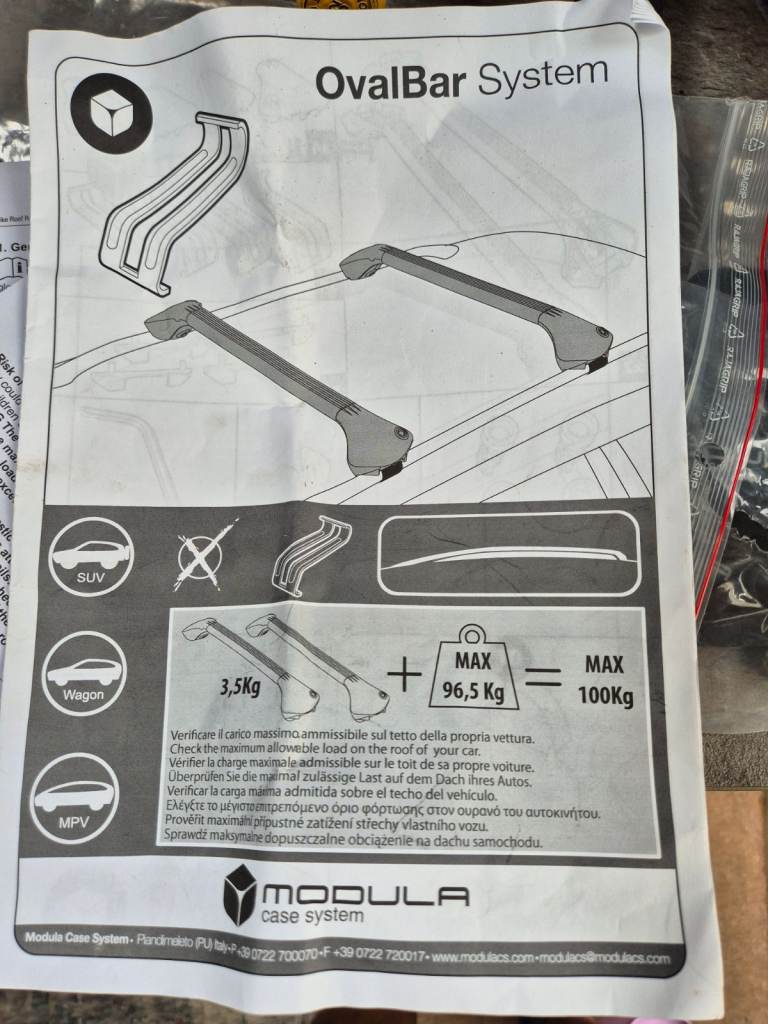 Roof rack bars - Modula Oval bar system - adjustable