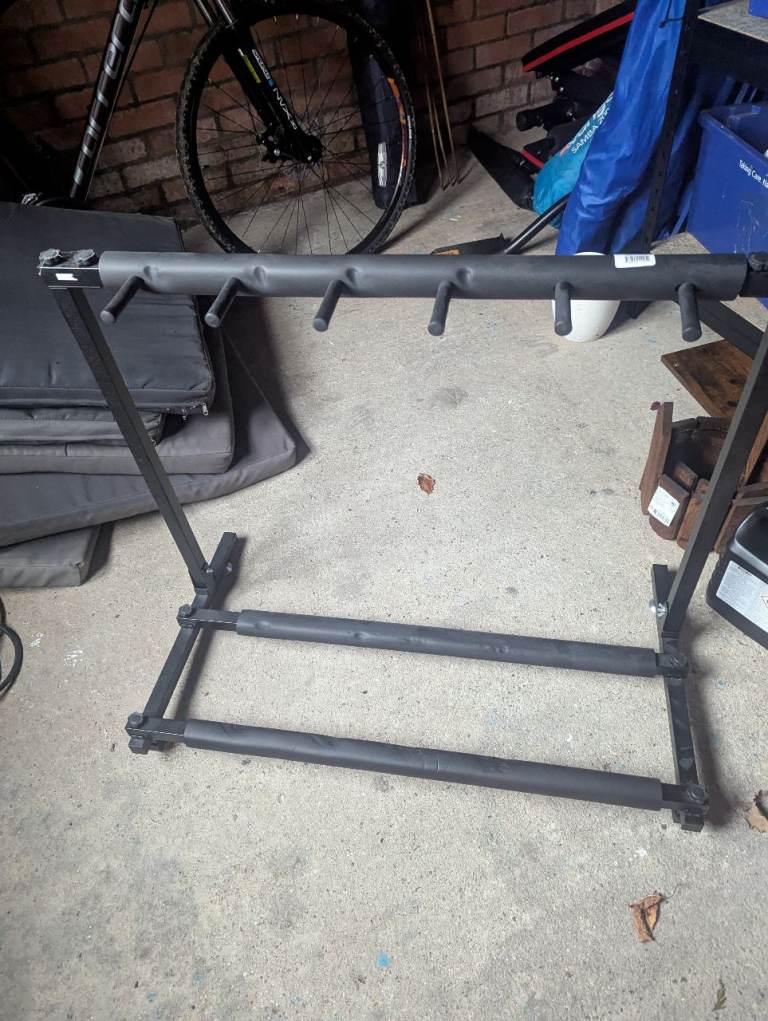 Guitar/Bass Stand