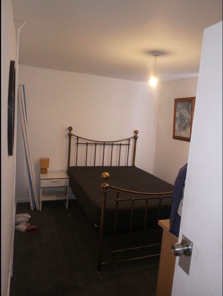 Room to let in Romsey