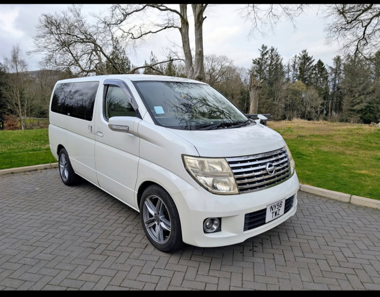 2007 Nissan elgrand 3.5l rear conversion campervan (northstar)