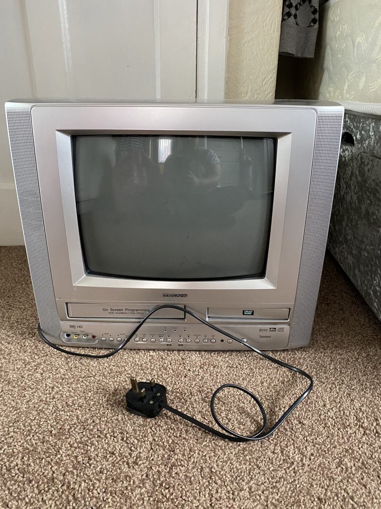 Combi TV -  DVD & VHS Player