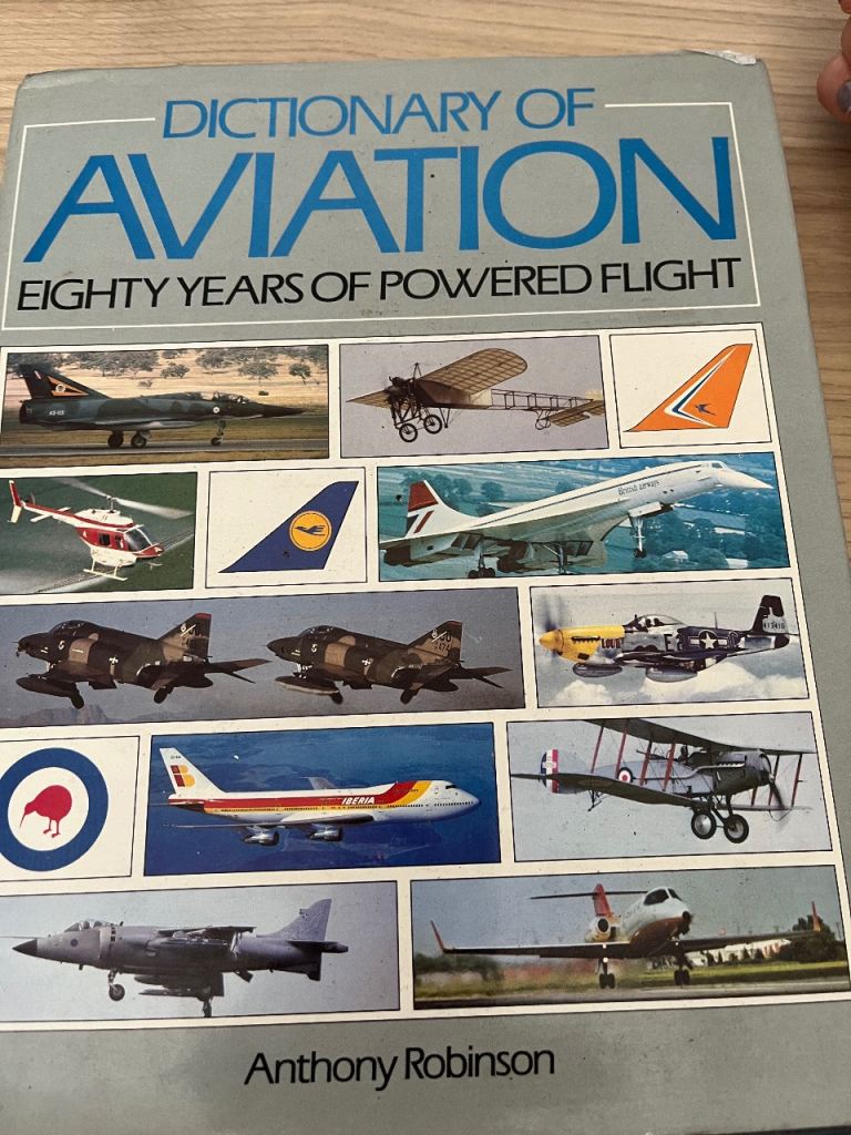 DICTIONARY OF AVIATION EIGHTY YEARS OF POWERED FLIGHT BOOK