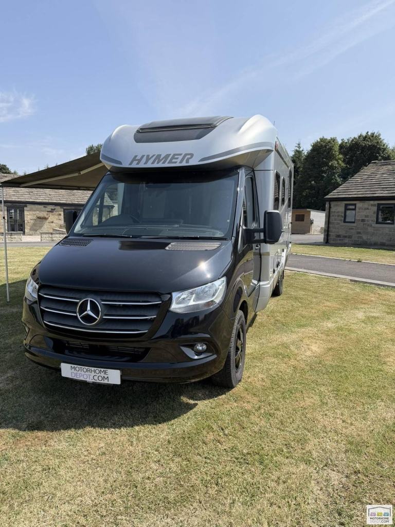 HYMER B-MC T 690 2020 5 berth 7000 miles 