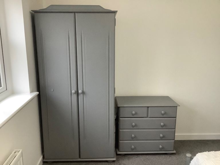 ✅ SOLID OAK WARDROBE FOR SALE !!