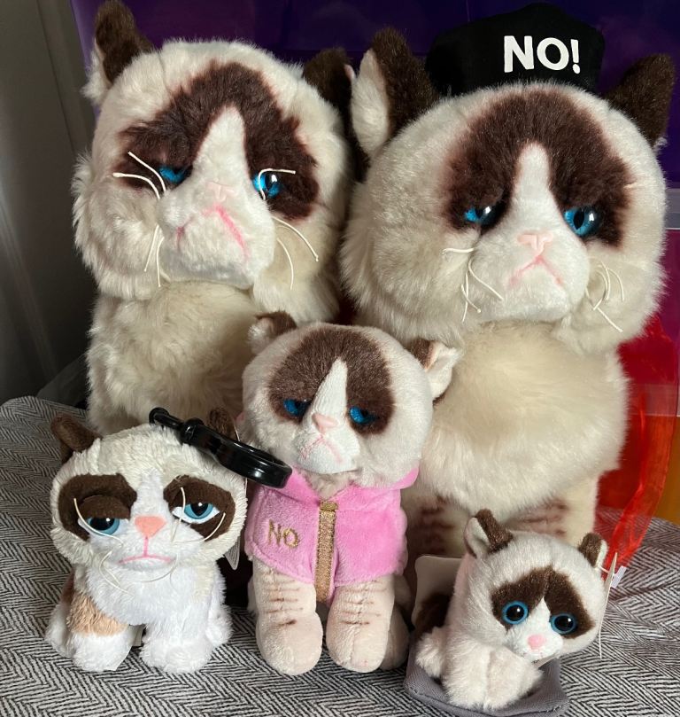 Retro  plush Grumpy Cat Bundle