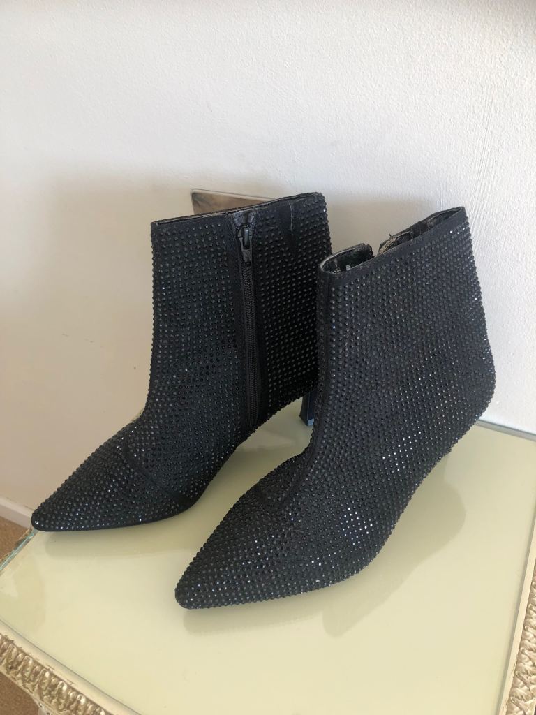 image for Black Sparkly ankle boots size 6