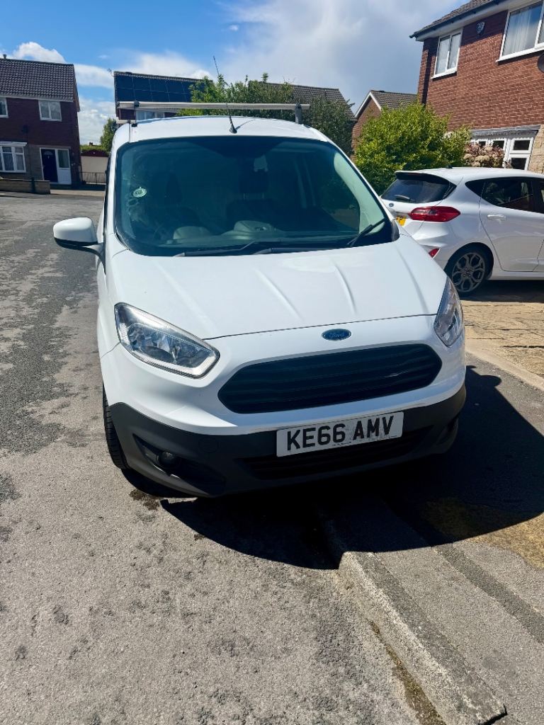 Ford, TRANSIT COURIER, Panel Van, 2017, Manual, 1498 (cc)