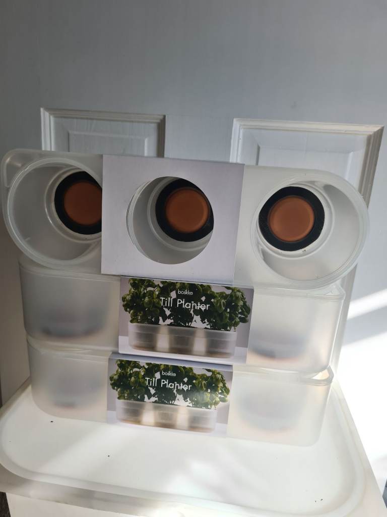 Triple 10.5cm row single herb plant self watering new plant pots x3