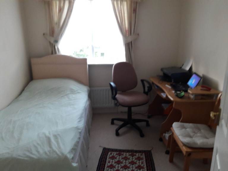 Private Double bedrooms including bills