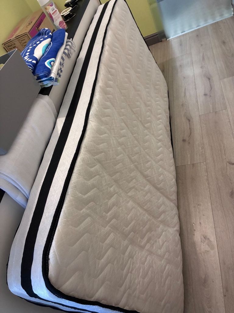 Free - single mattress 