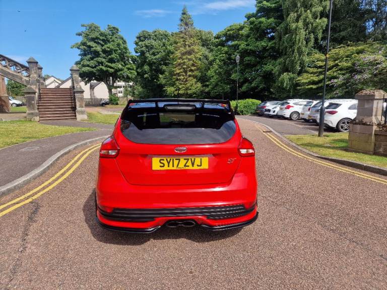 Ford, FOCUS,ST-2 Hatchback, 2017, Manual, 1997 (cc), 5 doors
