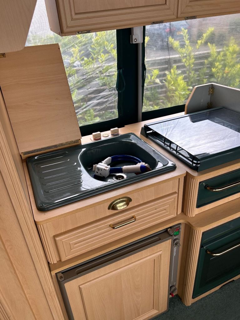 Conway Crusader Folding Camper with motor mover