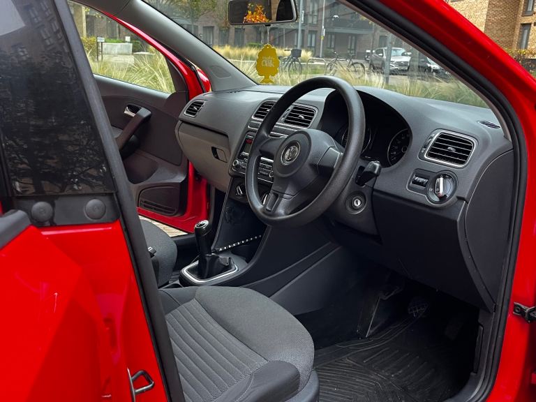 2011 Volkswagen Polo 1.4 SE Hatchback 