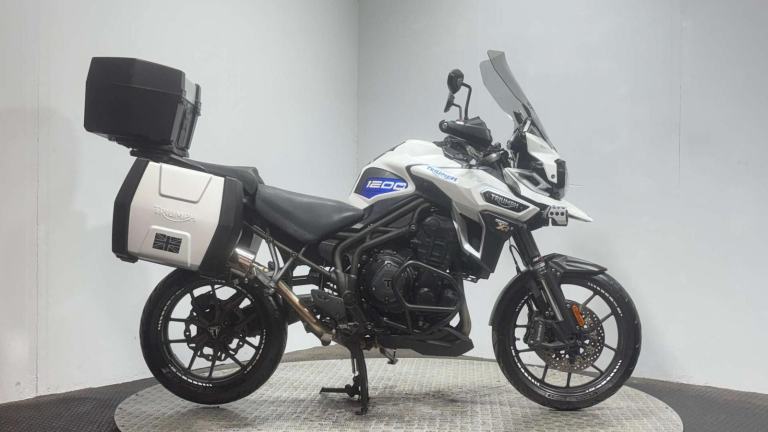 Triumph Explorer 1215 XRX 2016 37K ADVENTURE BIKE FULL LUGGAGE MOT SERVICED
