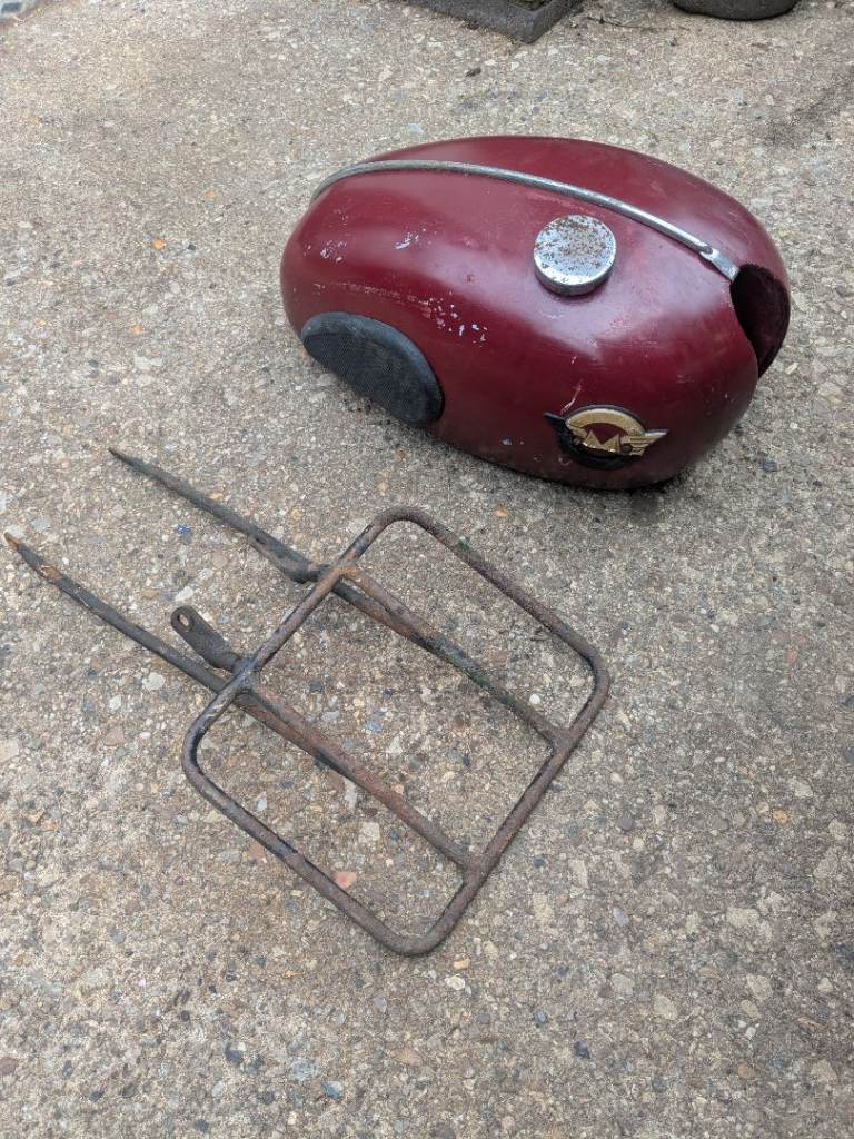Matchless g2 fuel tank and rear luggage rack