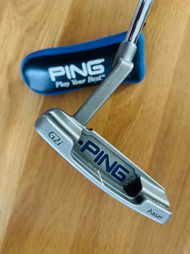 PING G2i ANSER Blade Style PUTTER.  R/H. w/ original Ping Anser headcover.