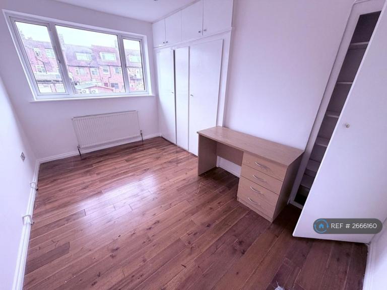 1 bedroom in Cumberland Avenue, Welling, DA16 (#2666160)