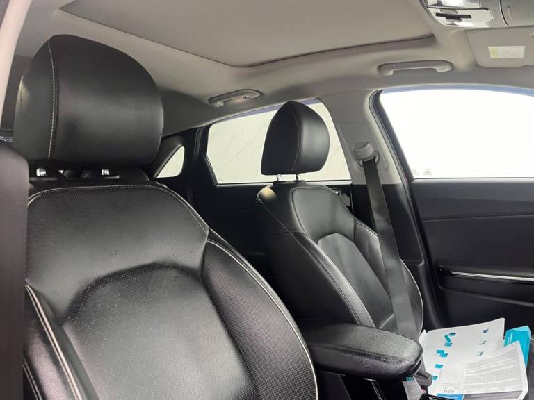 2018 Kia Ceed 1.4 T-GDi First Edition Hatchback 5dr Petrol Manual Euro 6 (s/s) (138 bhp)  Hatchba...