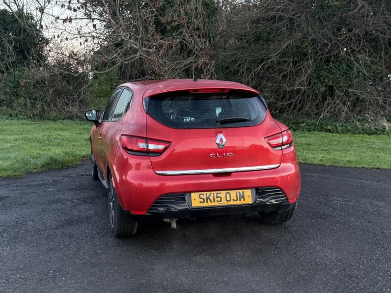 RENAULT CLIO 1.2 Dynamique MediaNav 1.2 16V 75 2015