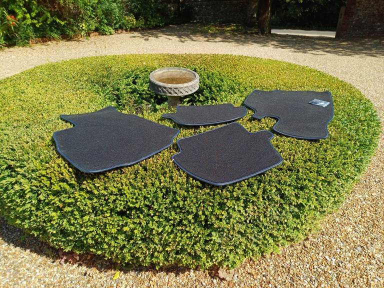 Porsche 996 NEW Tailored Mat Set