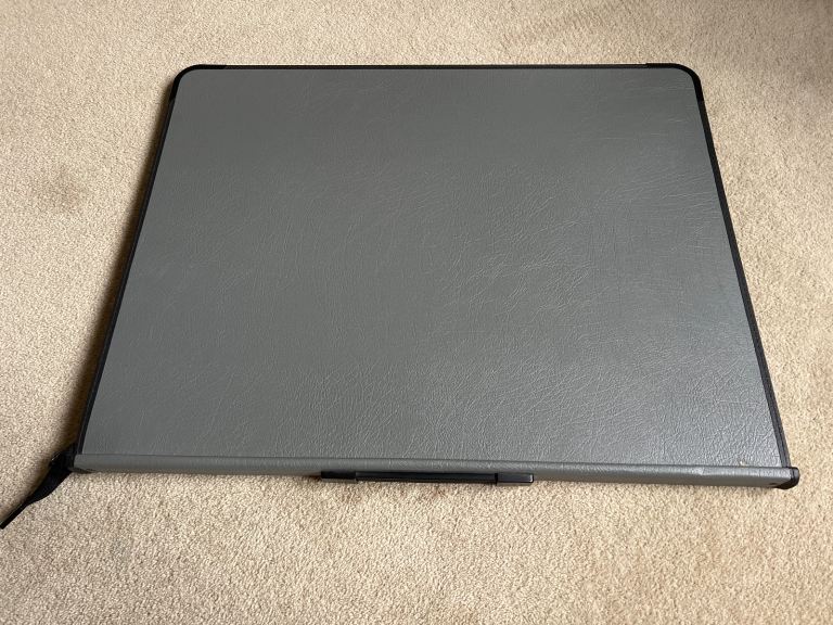 Perfect for school/college - Art case with handle 