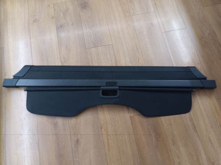 FORD FOCUS ESTATE MK2 RETRACTABLE REAR PARCEL SHELF