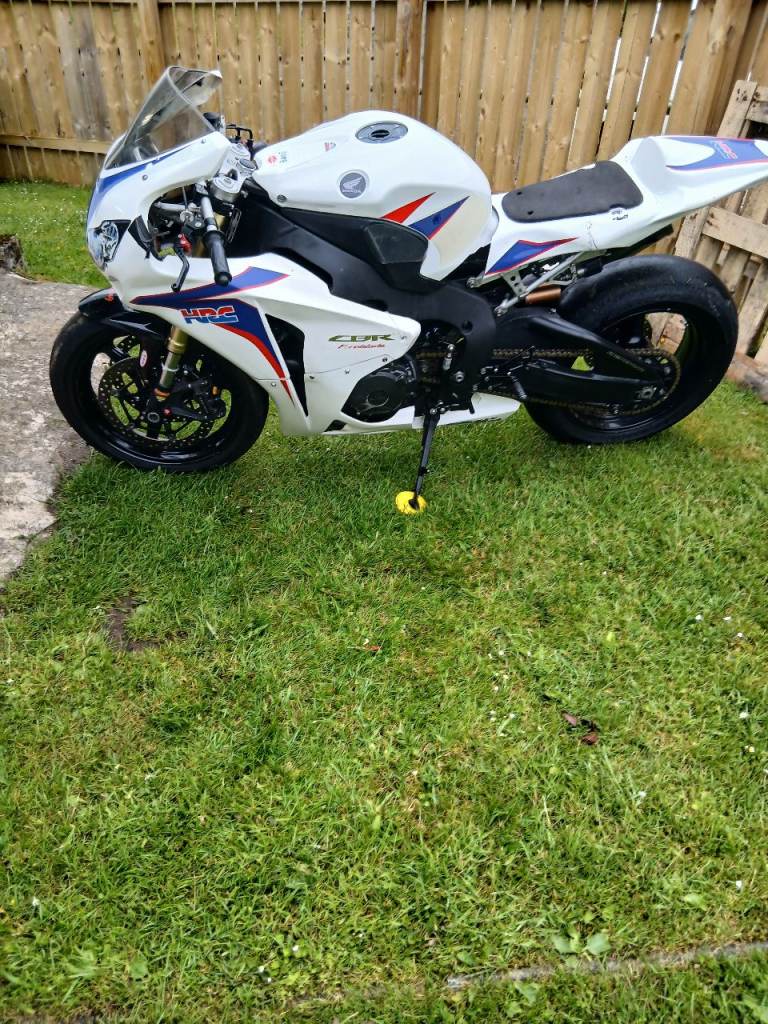 Honda cbr1000rr 2010 track bike