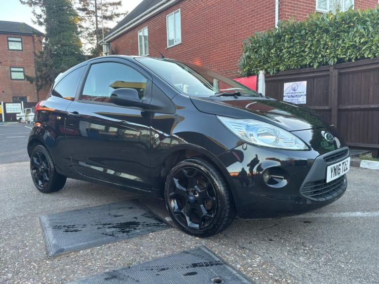FORD KA 1.2 Zetec Black Edition 2016