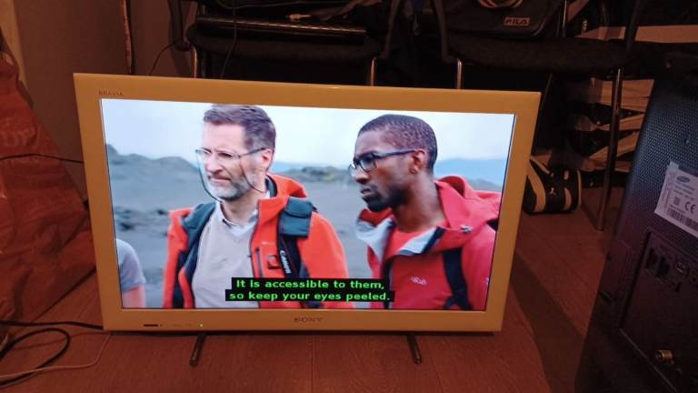FREE DELIVERY excellent 26 SONY LED full HDTV 1080p freeveiw channels inbuilt 