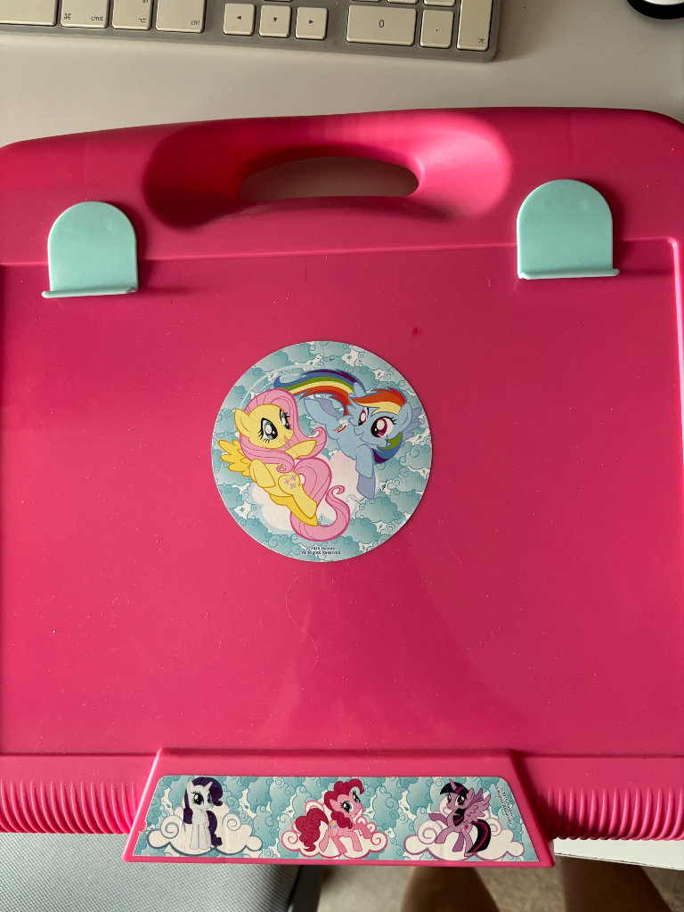 My little pony art easel