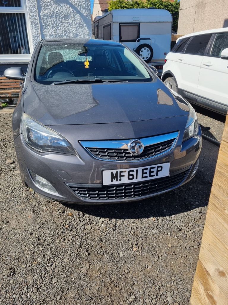 Vauxhall, ASTRA, Hatchback, 2011, Manual, 1956 (cc), 5 doors