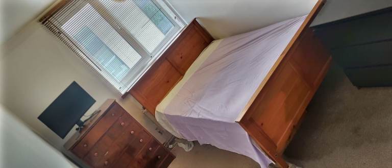 Large room for 1 person to Rent £695 per month