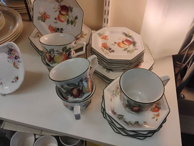 Crockery !!! Alladins Cave