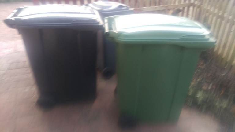 Very Large Grey Wheelie bin ( Landfill waste ) - no longer needed